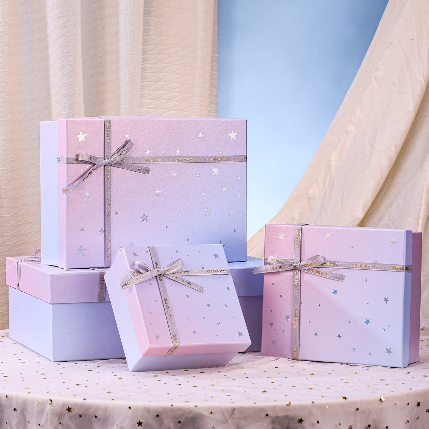 Bow Gradient Star Gift Box