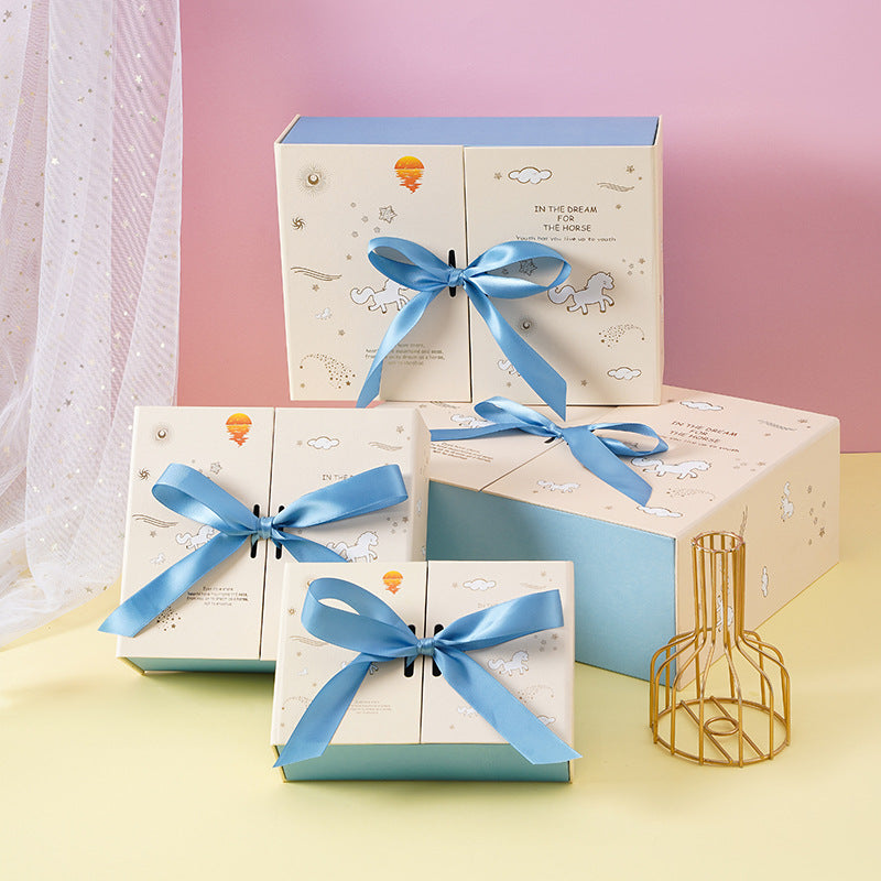 Beige Unicorn Bow Double-Opening Gift Box