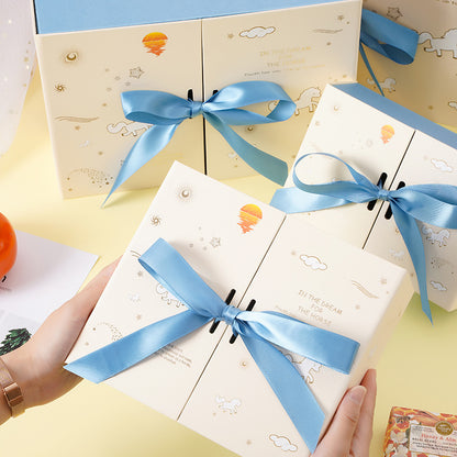 Beige Unicorn Bow Double-Opening Gift Box