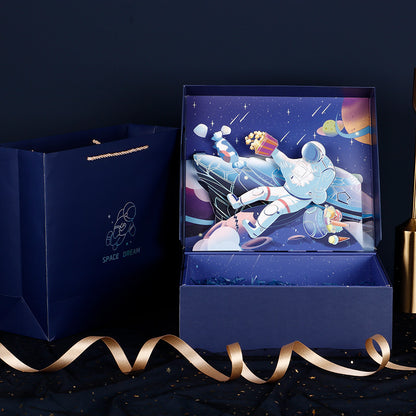 Space Dream Astronaut 3D Gift Box Set with Gift Bag & Card