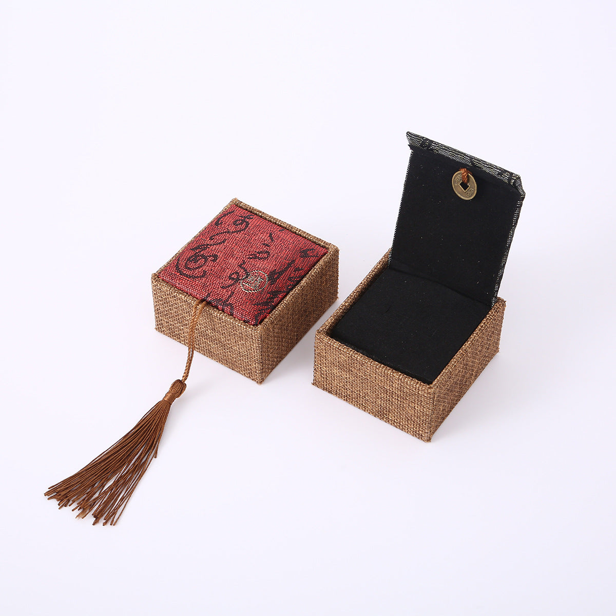Chinese Calligraphy Brocade Jewelry Gift Box with Tassel